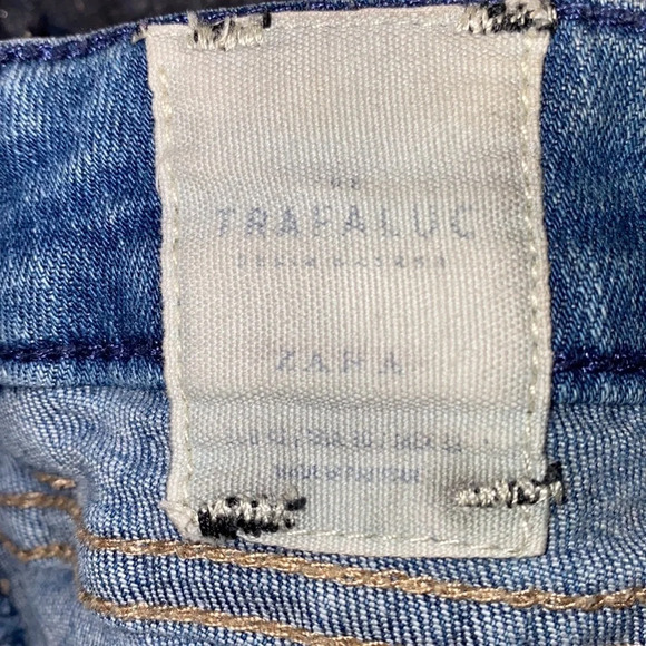 Zara Trafaluc Distressed Denim Jeans Sz  26 - Picture 14 of 14
